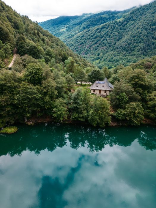 lac de bethmale ariege pyrénnées