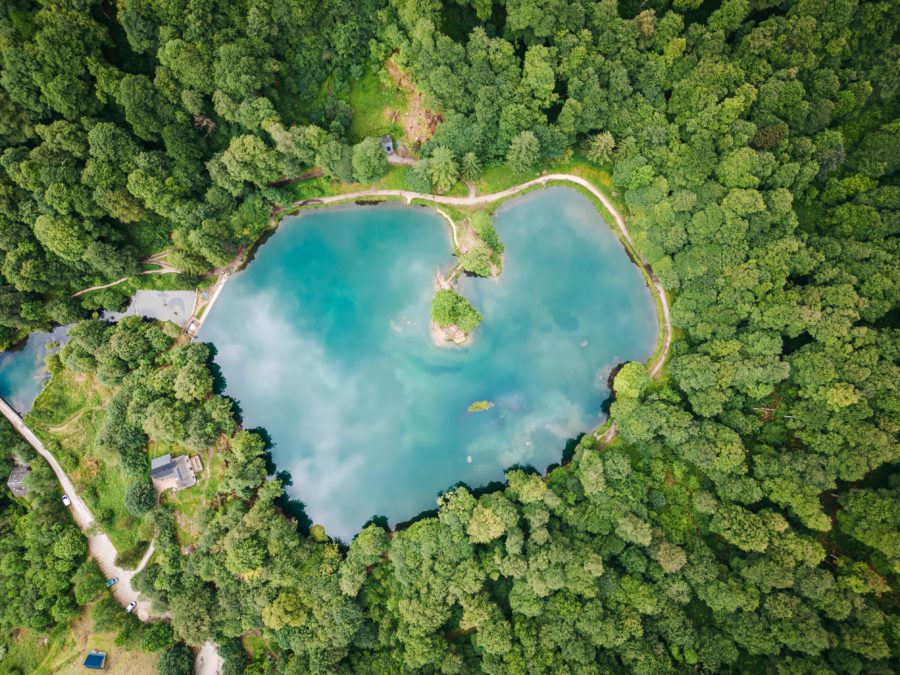 lac de bethmale ariege pyrénnées